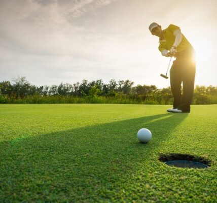 Manajemen Lapangan dalam Permainan Golf