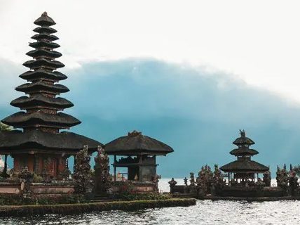 Ingin Pergi ke Bali Jangan Lupa Beli 15 Oleh-oleh Khas Bali yang Terkenal, Wajib Dibawa Pulang