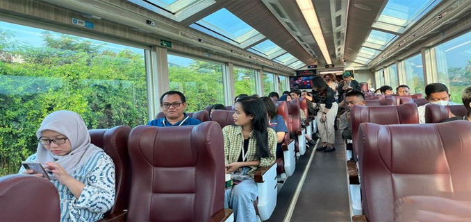 Menikmati Romansa Bandung dengan Kereta Parahyangan yang Lebih Terjangkau