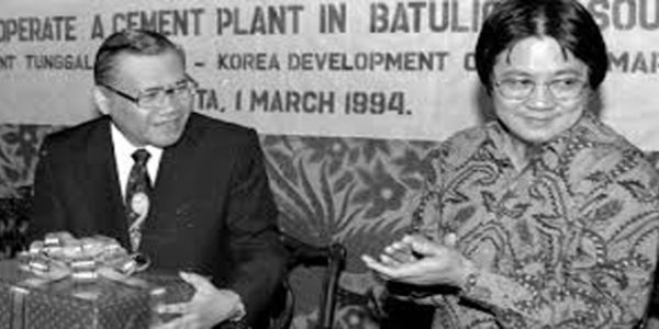 4 Dekade Bisnis Indonesia, Kandasnya Ikatan-Ikatan Grup Salim