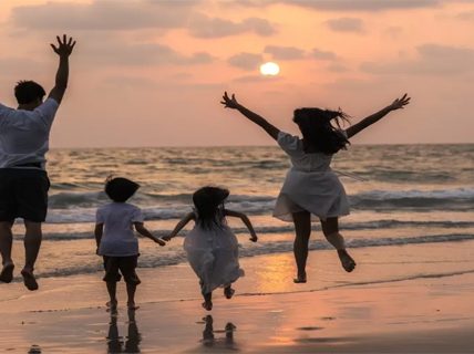 Perjalanan Satu Tas, Eksperimen Minimalis Liburan Akhir Tahun di Jogja