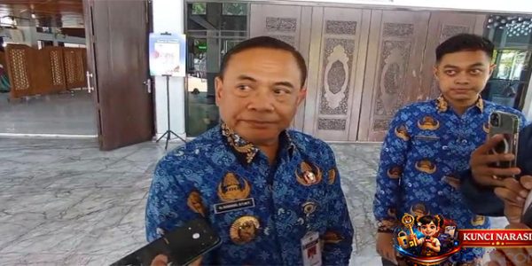 Detik-Detik OTT Bupati Pati Sudewo Keluar dari Polres Kudus Lewat Pintu Belakang